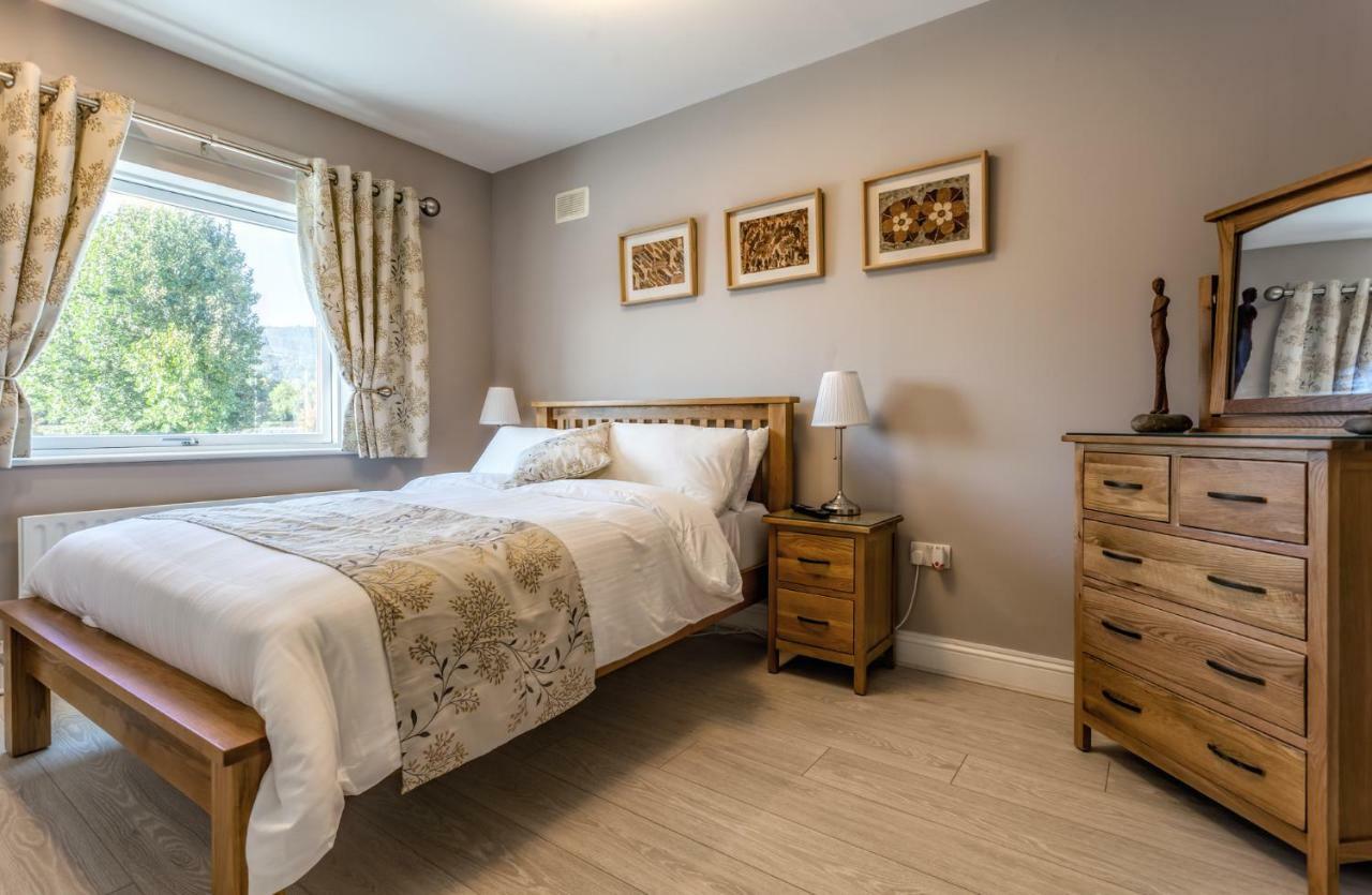 Tintawn House Hotel Sandyford Luaran gambar