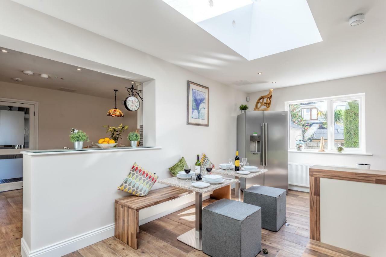 Tintawn House Hotel Sandyford Luaran gambar