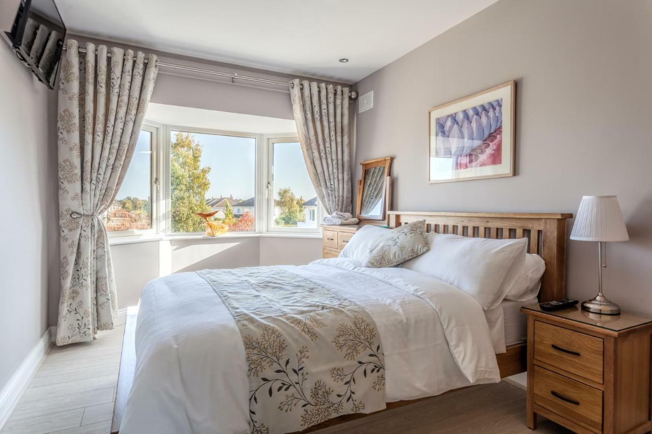 Tintawn House Hotel Sandyford Luaran gambar