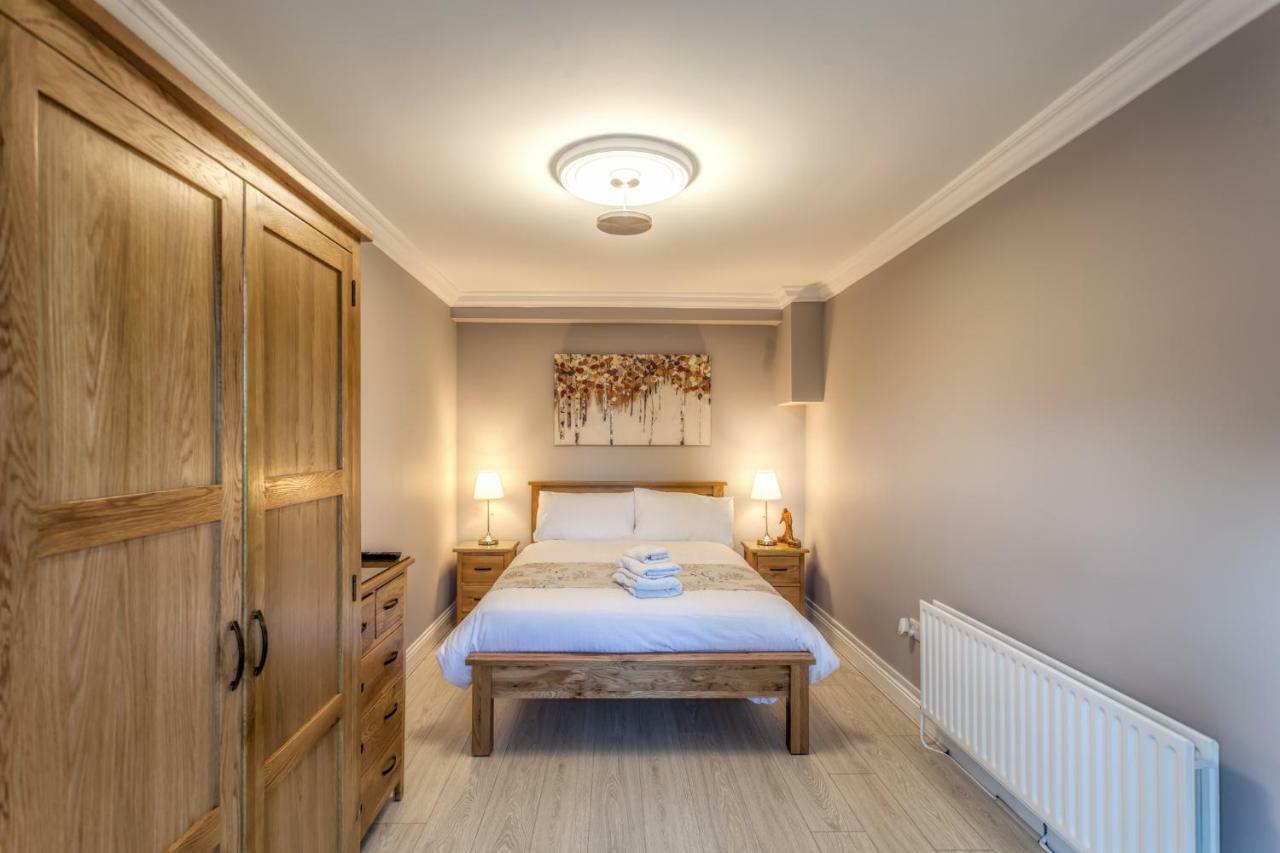 Tintawn House Hotel Sandyford Luaran gambar